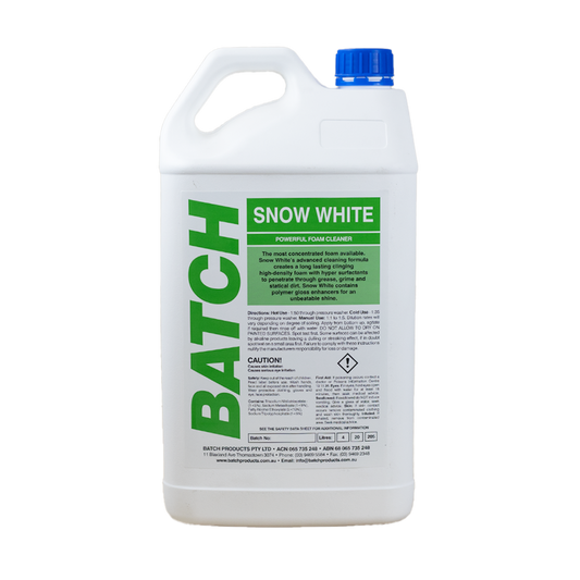 SNOW WHITE